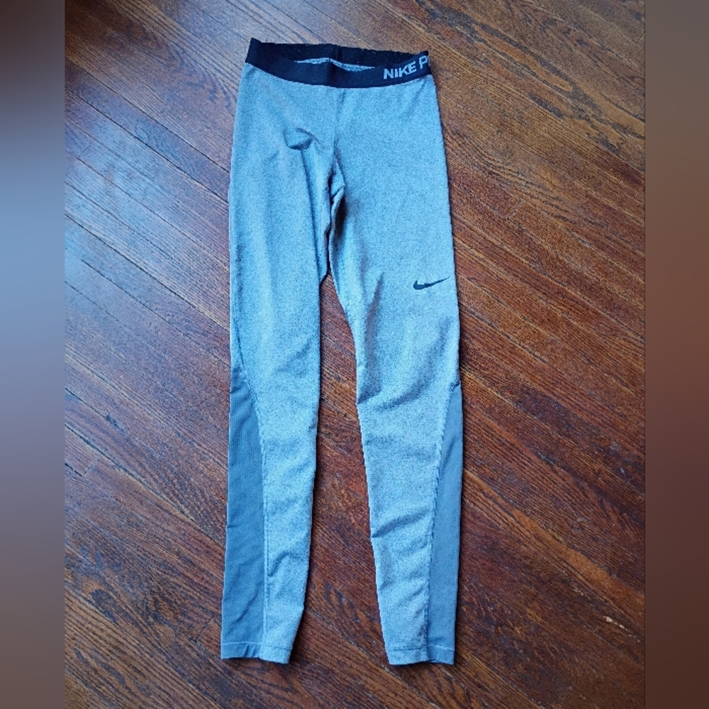 Nike Pro Womens Grey Leggings Small - Picture 2 of 11